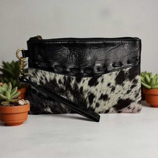Wesley Cowhide Clutch C